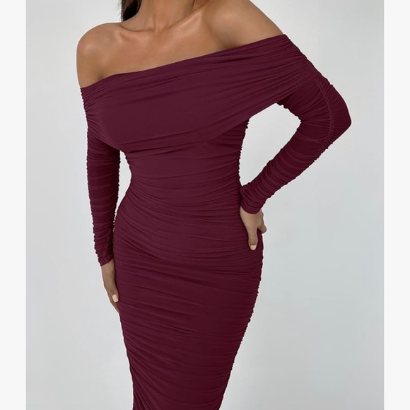 Strapless dress red bodycon - Picture 2 of 3